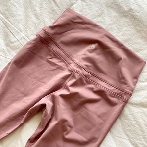 🆕2 x 25$ Brand new look alike Lululemon leggings